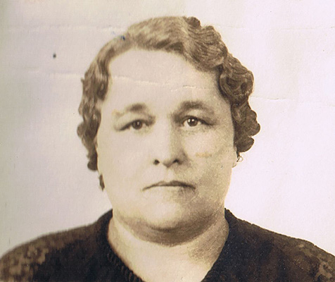 Mary Schum Immigration Photo
