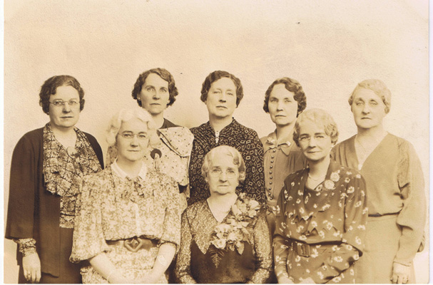 Unidentified_Women.jpg